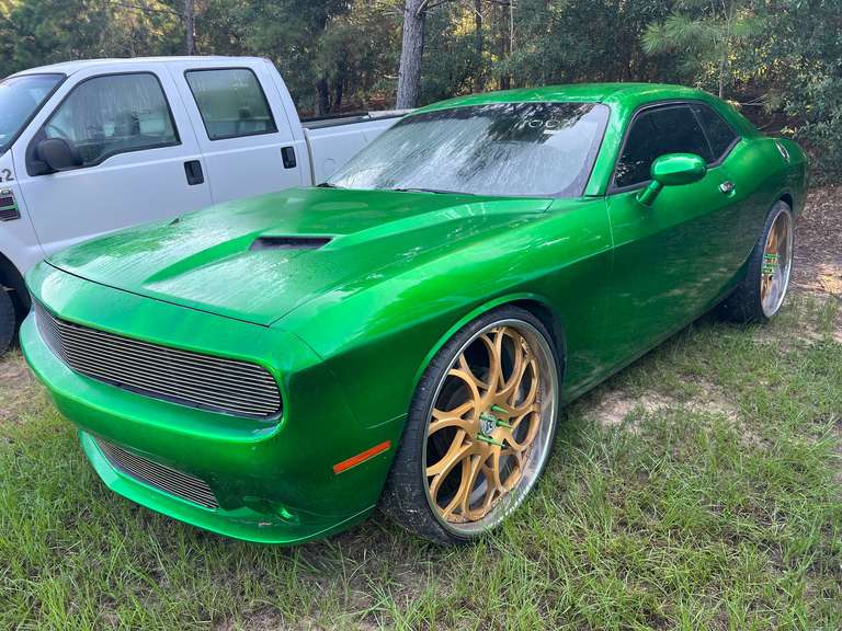 2015  DODGE  Challenger image