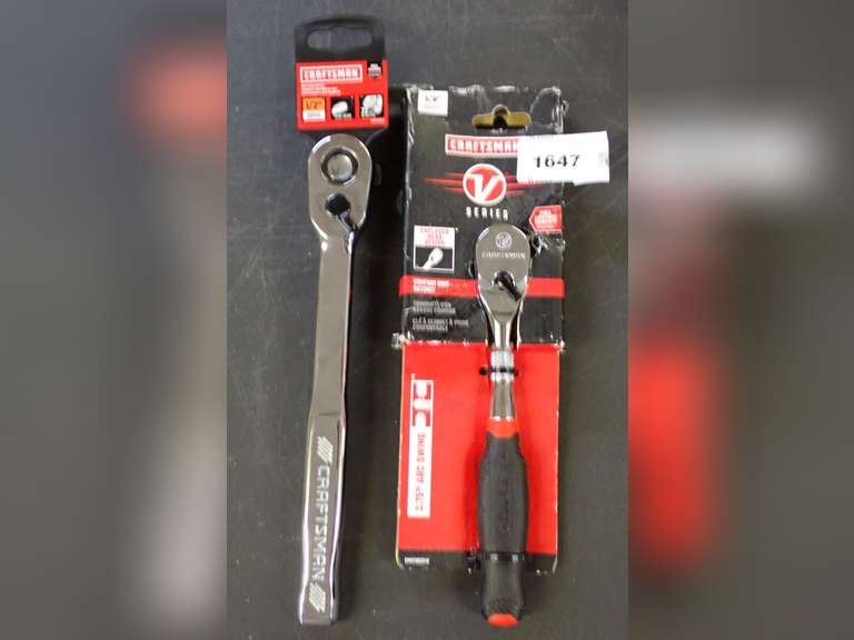 Craftsman 1/2" Drive Mini Head Ratchet & 3/8" Drive V-Series Ratchet image