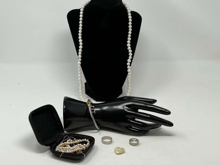 Ladies rope bracelet, also includes assorted jewelry parts for crafting, see pictures for details. image