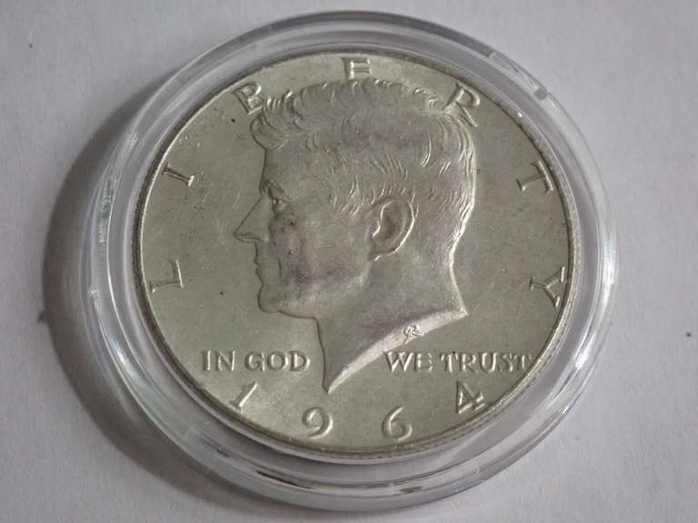 1964 KENNEDY HALF DOLLAR - 90% SILVER image