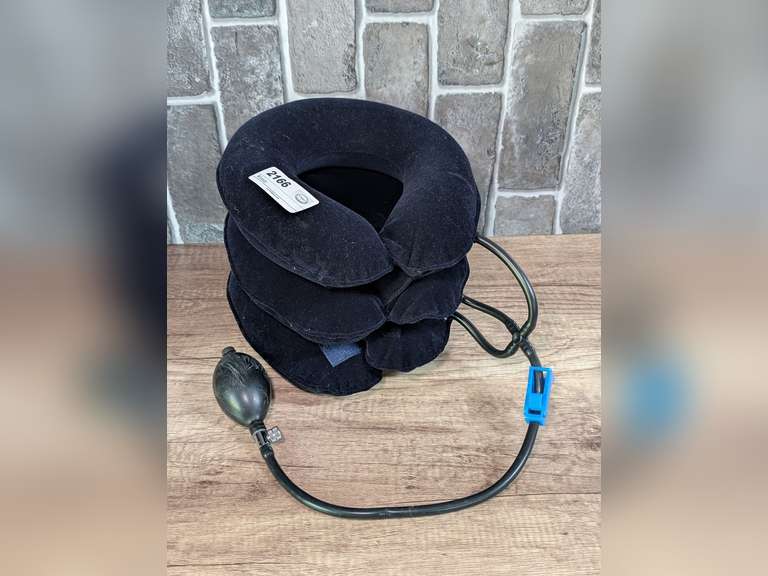 INFLATABLE CERVICAL NECK TRACTION DEVICE image