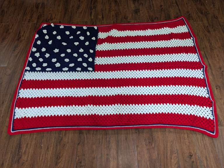 HAND CROCHETED US FLAG THROW image
