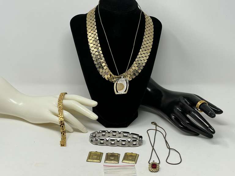 Ladies fashion estate jewelry, see pictures for details. image