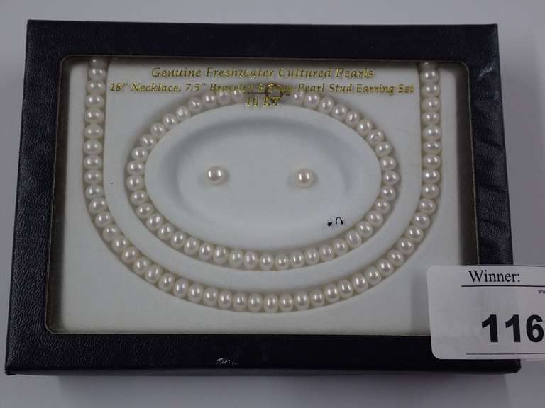 Genuine Freshwater Cultured Pearls 10KT Jewelry Set image