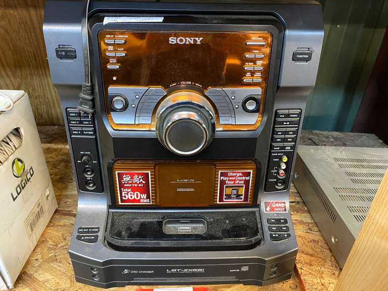 Sony LBT-ZX66i Muteki Hi-Fi Music System. Powers up, with issues, working condition unknown, see pictures for details. image