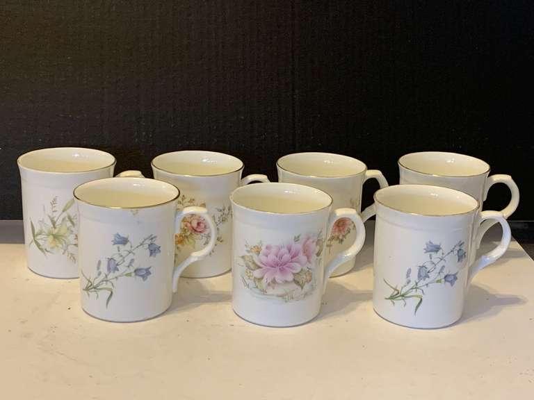 7 VINTAGE STAFFORDSHIRE FLORAL COFFEE MUGS "CROWN TRENT" image