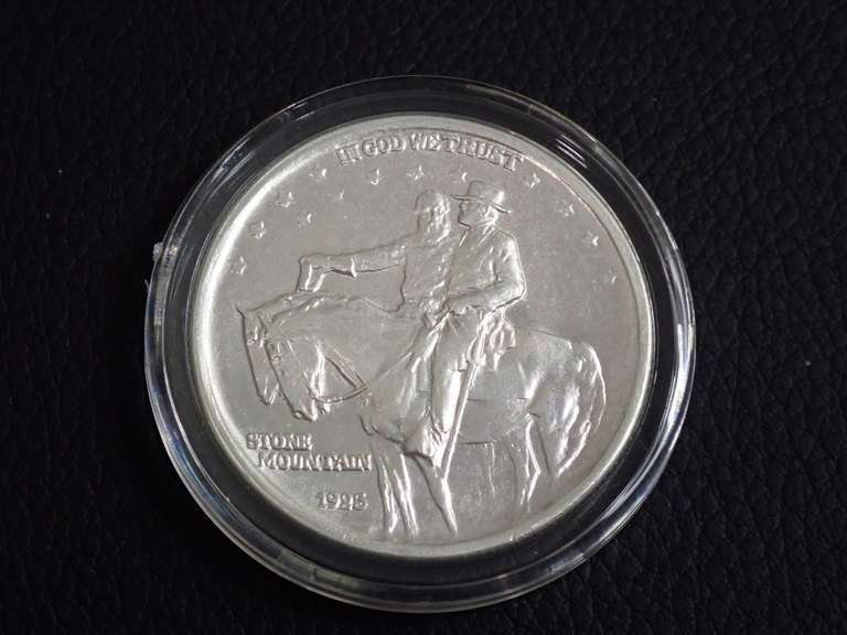 1925 STONE MOUNTAIN HALF DOLLAR COIN