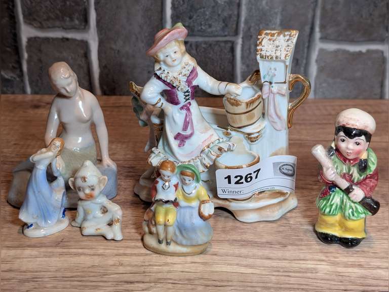 VINTAGE PORCELAIN FIGURINES INCLUDING MADE IN JAPAN image