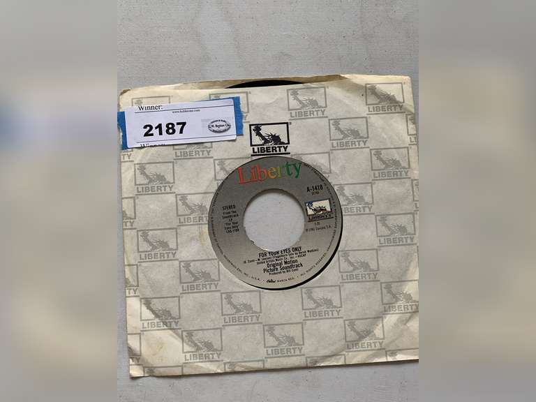 FOUR YOUR EYES ONLY SOUND TRACK VINTAGE 45 image