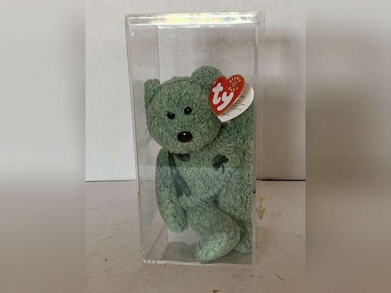 2000 TY BEANIE BABY "SHAMROCK" IN CASE image