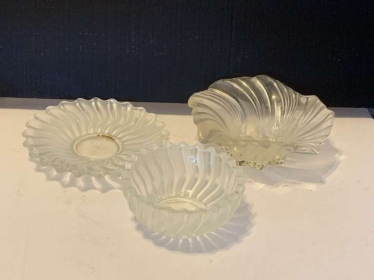 VINTAGE MIKASA SMALL CENTERPIECE BOWL "BELLE EPOQUES" 7 1/2" ROUND X 3" TALL & VINTAGE MIKASA BOWL WITH UNDERPLATE image