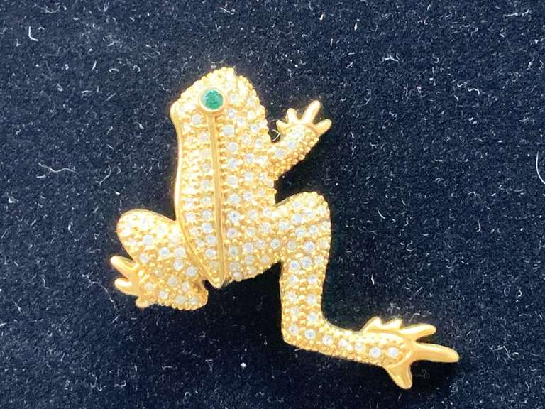 CAMROSE & KROSS JACQUELINE KENNEDY REPLICA RHINESTONE BROOCH WITH GREEN CRYSTAL EYE 2" LONG image