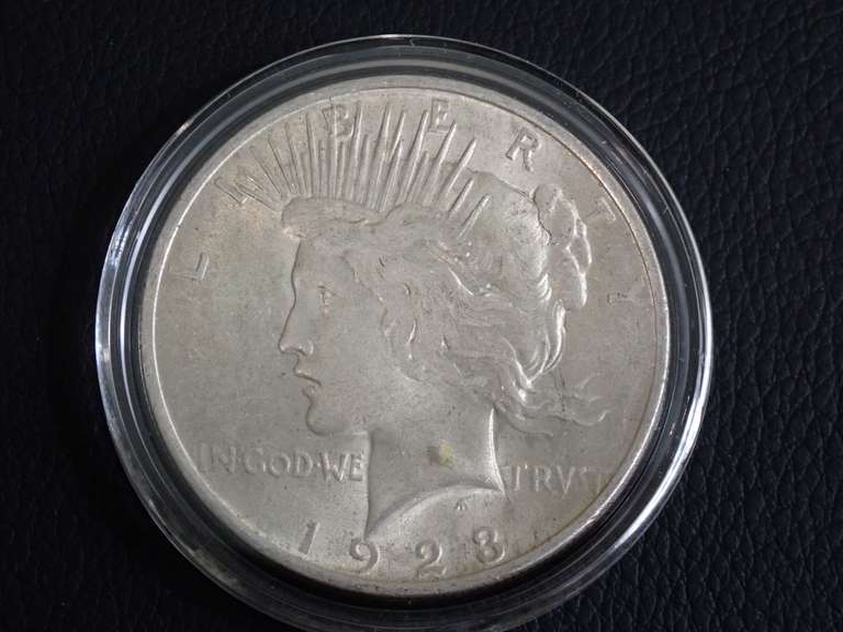 1923 PEACE DOLLAR COIN