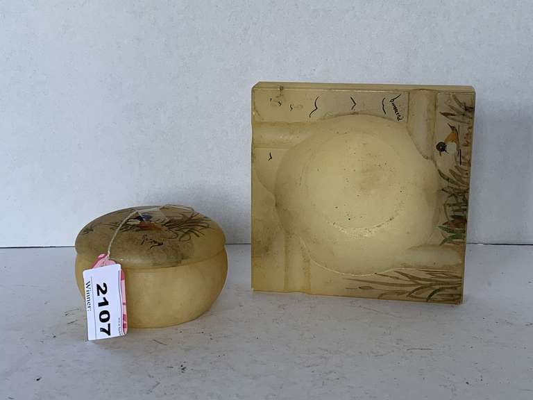 VINTAGE 2 PIECE HAND PAINTED ALABASTER ASHTRAY & TRINKET BOX image
