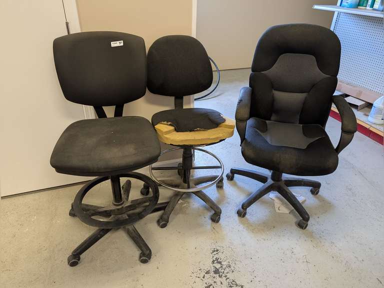 ROLLING ADJUSTABLE HEIGHT BAR STOOLS AND OFFICE CHAIR image