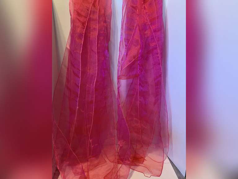 48 FUSCHIA CHAIR TIES (GREAT FOR WEDDINGS OR PARTIES) image