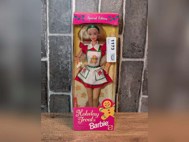 HOLIDAY TREATS BARBIE IN ORIGINAL BOX image