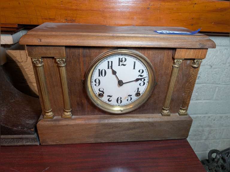 ANTIQUE WIND-UP CLOCK image