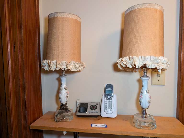 PAIR OF VINTAGE ORNATELY DECORATED PORCELAIN BODY BUFFET LAMPS image