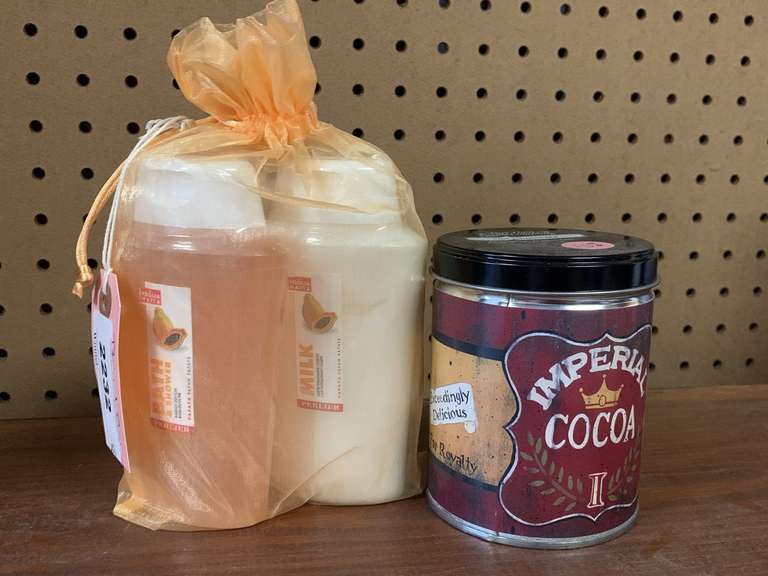 NEW IMPERIAL COCOA CANDLE IN TIN, NEW PERLIER PAPAYA BATH & SHOWER 5.9 OZ & PERLIER MILK PAPAYA 5.9 OZ image