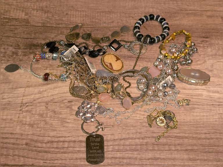 ESTATE JEWELRY AND MORE, MULTIPLE ITEMS WITH ORIGINAL TAG image