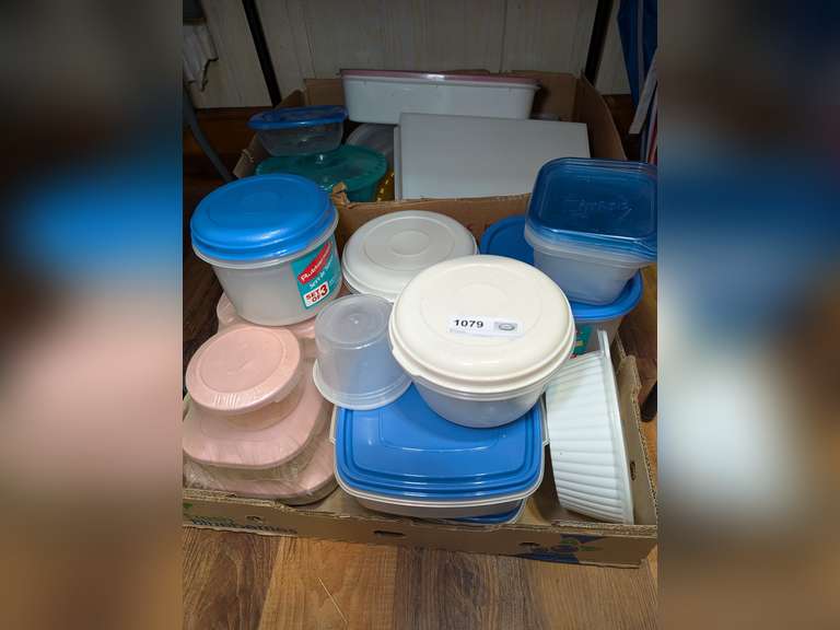 ALL PLASTIC KITCHEN STORAGE IN UNDER TABLE AREA MARKED 1079 image