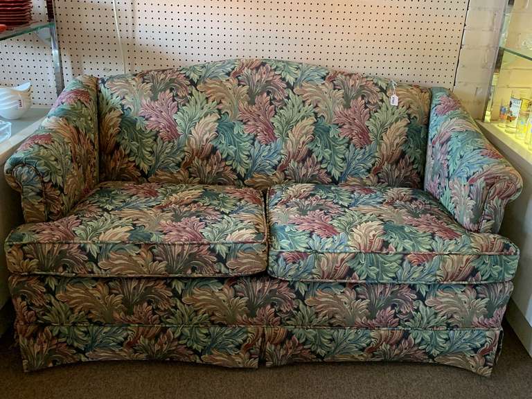 NICE TAPESTRY UPHOLSTERED LOVESEAT WITH CAMEL BACK AND ROLLED ARMS 59" LONG X 32" DEEP X 33" TALL image