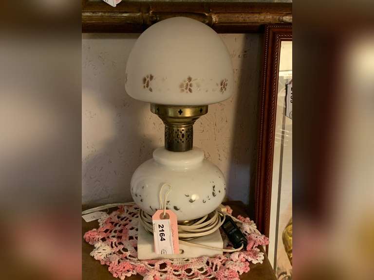 ANTIQUE PARLOR MILK GLASS LAMP WITH HAND PAINTED FLOWERS ON MARBLE BASE 14" TALL image