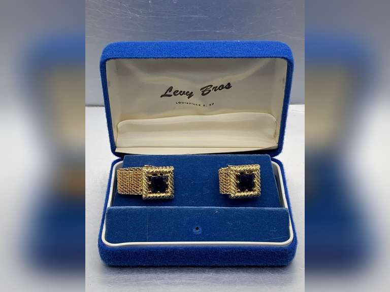 VINTAGE MEN'S GOLD TONE MESH WRAP CUFFLINKS WITH BROWN SQUARE STONES IN ORIGINAL BOX FORM LEVY BROS image