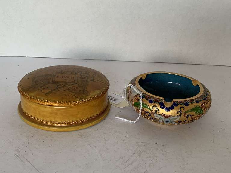 VINTAGE CLOISONNE ASHTRAY 4" ROUND & VINTAGE HAND ETCHED J.S. BACH WOODEN LIDDED BOX 4 1/2" ROUND image