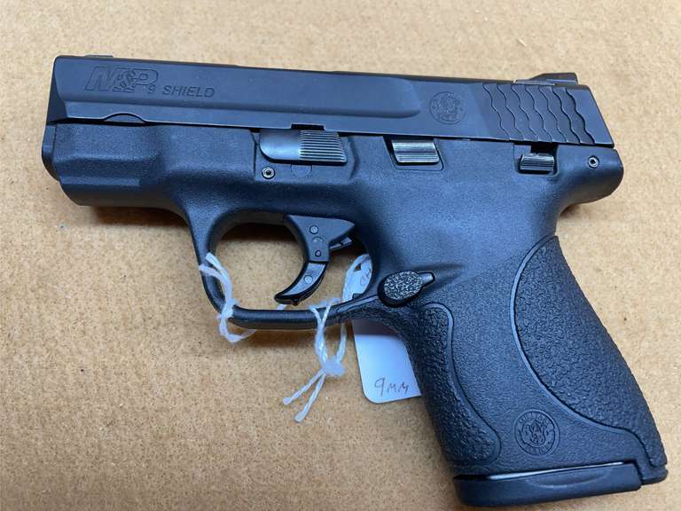 SMITH & WESSON  9 MM  M&P 9 SHIELD  HKY8579  PISTOL image