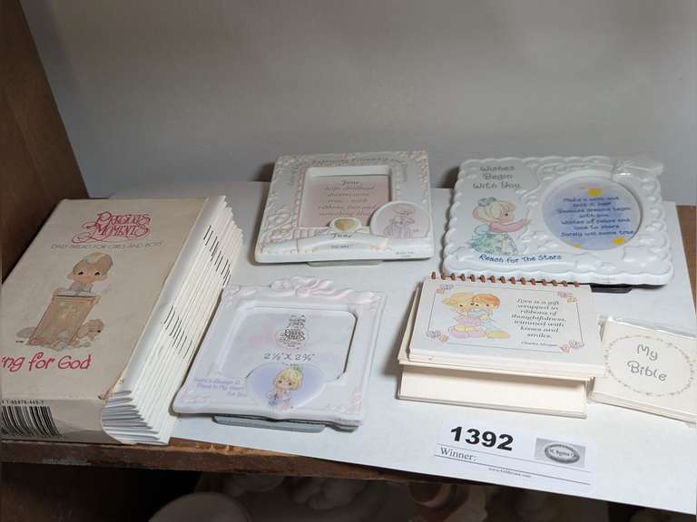 PRECIOUS MOMENTS PICTURE FRAMES AND MORE image