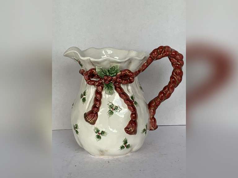 1990 OLD WORLD SANTA PITCHER 9" TALL image