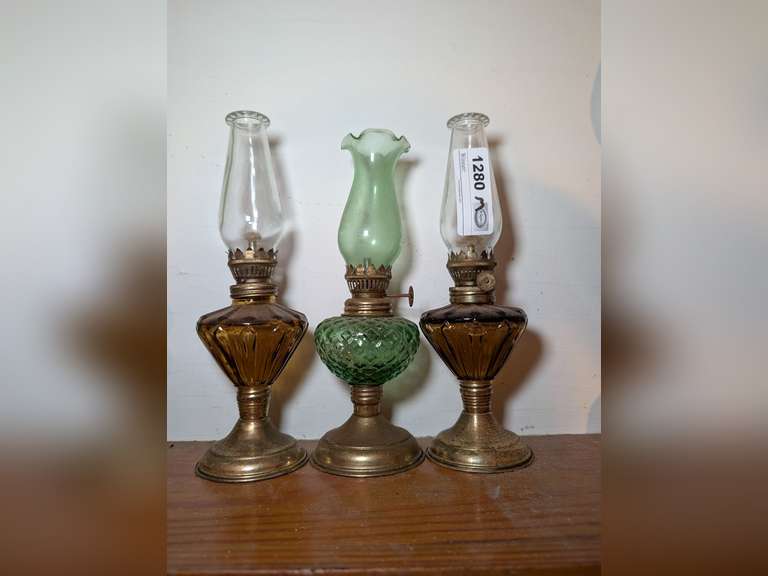 THREE VINTAGE COLORED GLASS BODY OIL LAMPS image