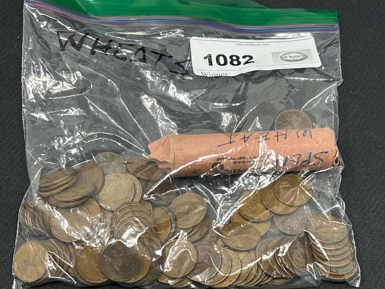 Collectible wheat pennies, see pictures for details. image
