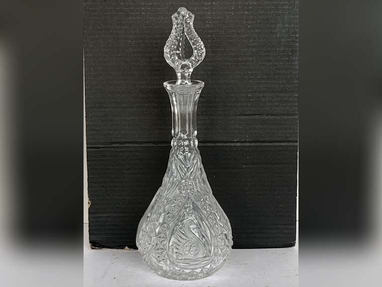 VINTAGE GERMAN LEAD CRYSTAL DECANTER WITH ORNATE SWAN FROSTED ACCENTS & BEAUTIFUL CRYSTAL STOPPER 13 1/2" TALL (HEAVY) image