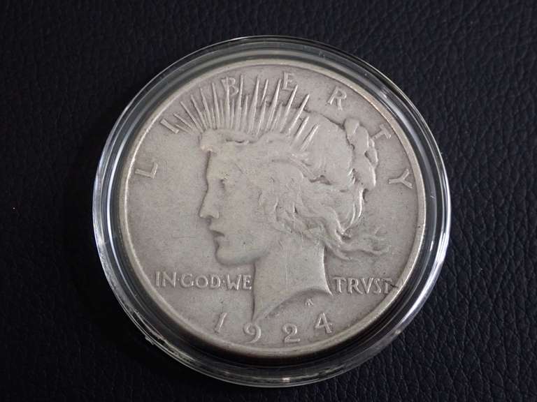1924 PEACE DOLLAR COIN