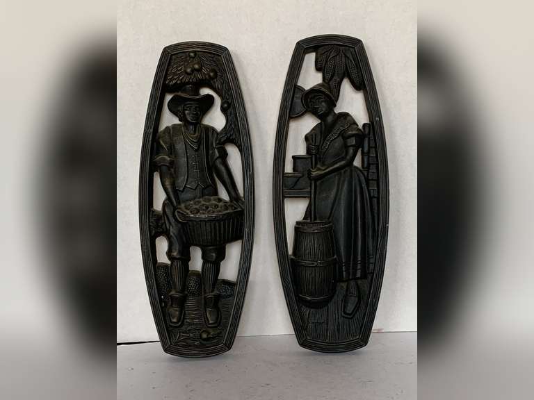 PAIR VINTAGE COUNTRY FARM HARVEST CHALKWARE WALL HANGINGS 15" LONG X 5 1/2" WIDE image