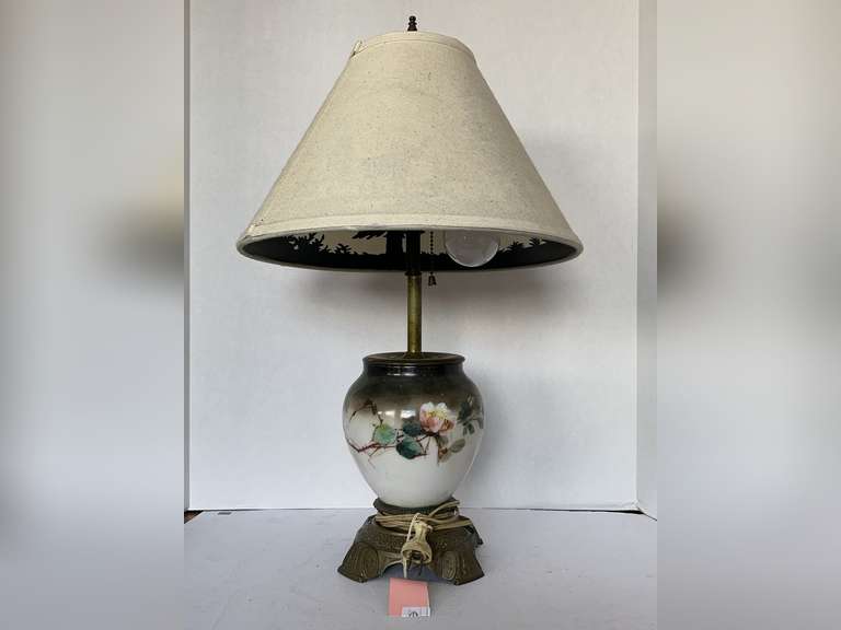 ANTIQUE HAND PAINTED TABLE LAMP WITH A MOOSE SILHOUETTE SHADE 20" TALL image