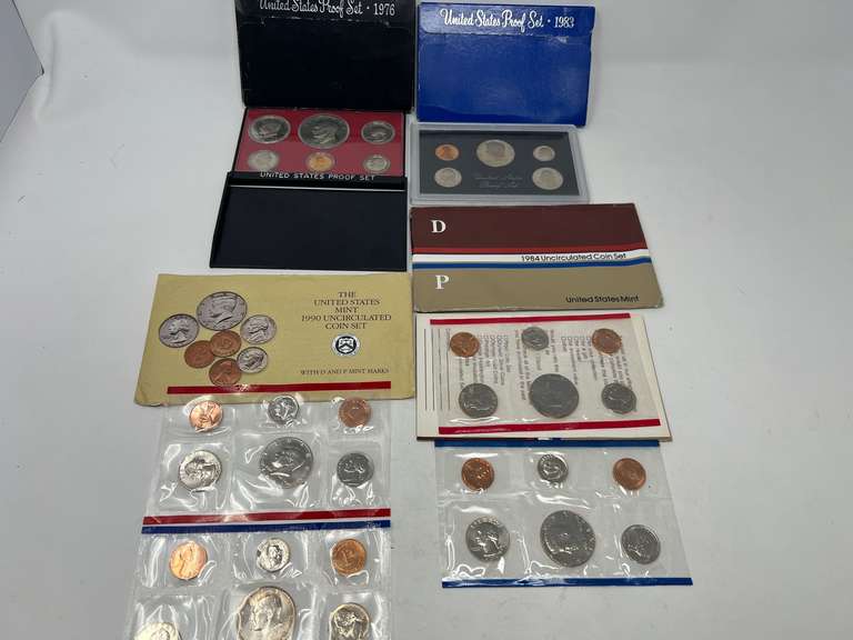 1976, and 1983 US mint proof sets, also includes in 1984 and 1990 US mint uncirculated mint sets, see pictures for details. image