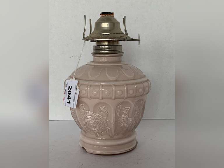 VINTAGE KAADAN PALE PINK OIL LAMP 8 1/2" TALL (NO GLOBE) image