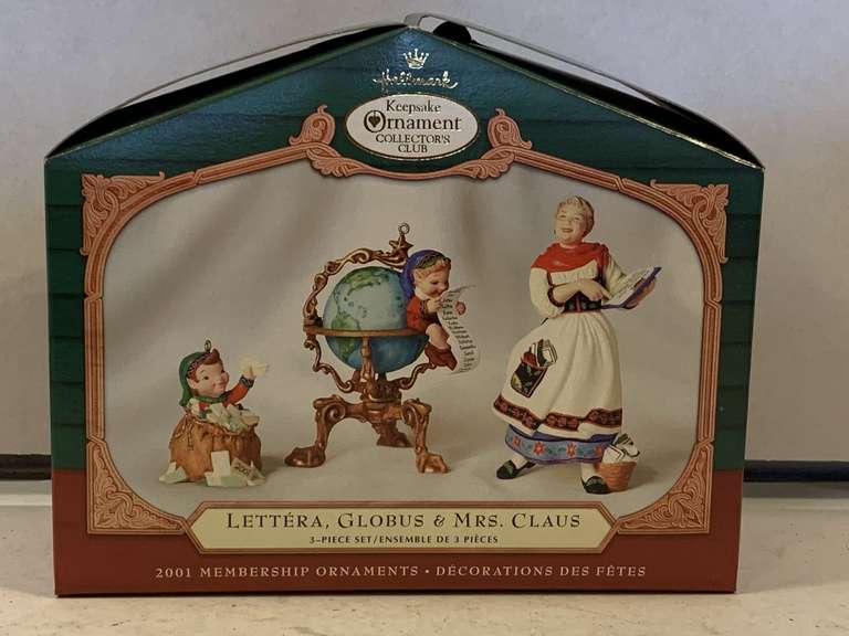 NEW 2001 HALLMARK 3 PIECE SET "LETTERA, GLOBUS & MRS CLAUS" image