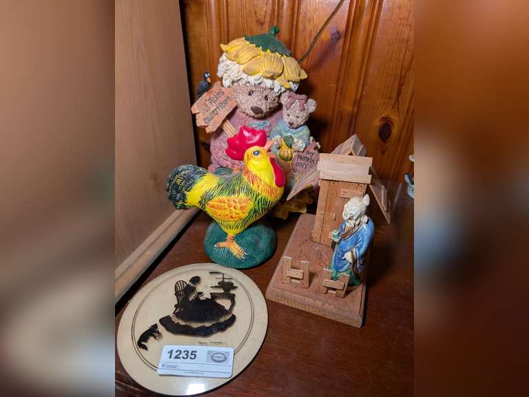 FIGURINES AND DECOR IN TABLETOP AREA MARKED 1235 image