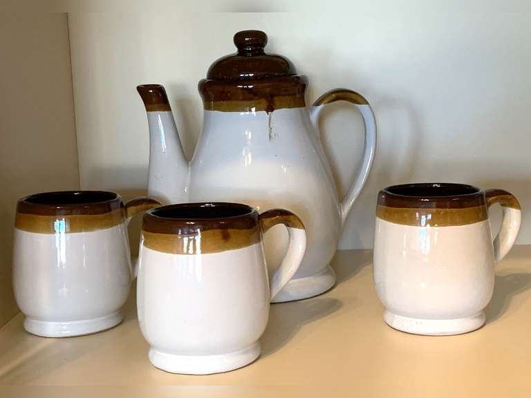 DRIP GLAZE POTTERY COFFEE POT & 3 MUGS 9" TALL image