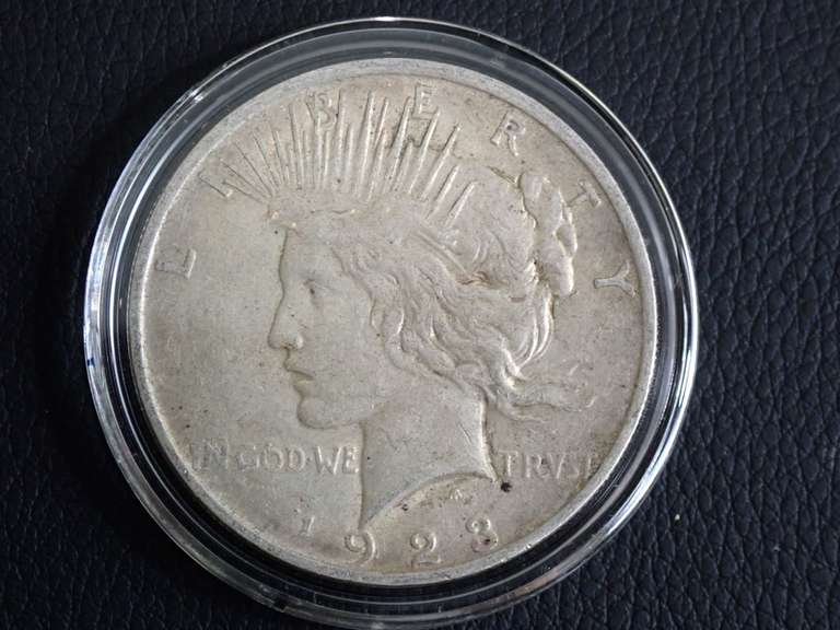 1923 PEACE DOLLAR COIN