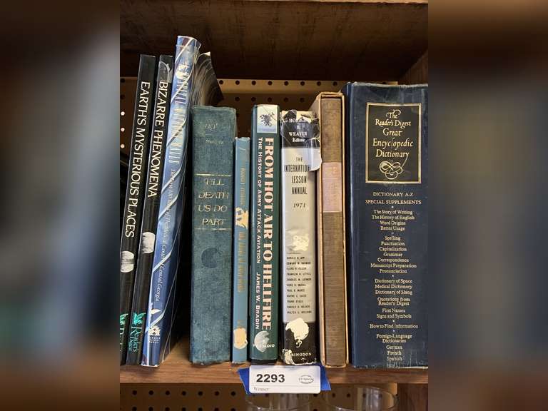 9 VINTAGE HARDBACK BOOKS image