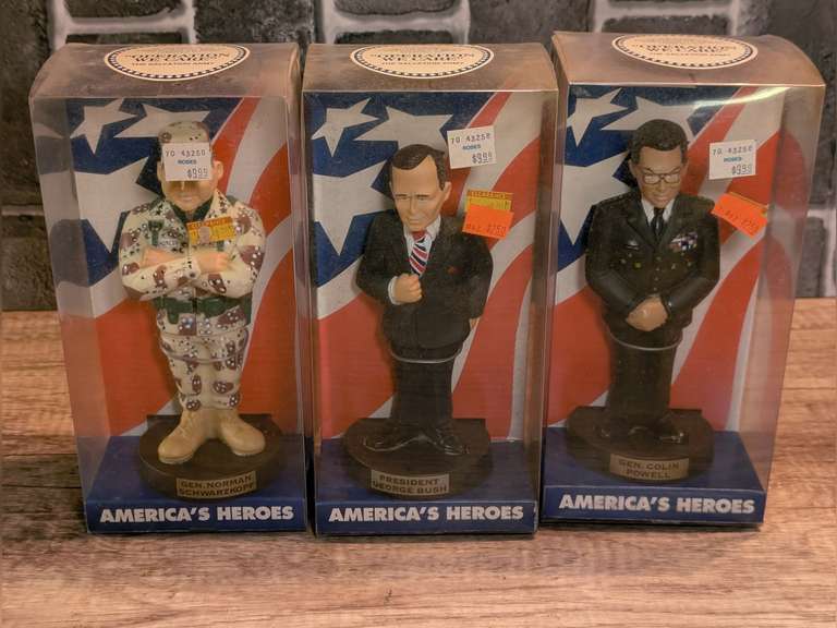AMERICA'S HEROES FIGURINES IN ORIGINAL PACKAGES INCLUDING PRESIDENT GEORGE BUSH, GENERAL COLIN POWELL, AND GENERAL NORMAN SCHWARZKOPF image