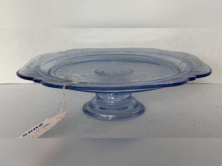 VINTAGE INDIANA GLASS BLUE PEDESTAL CAKE STAND 11" ROUND image