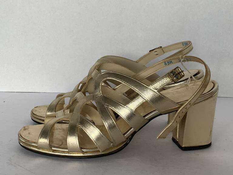 CONNIE GOLD METALLIC HEELS SIZE 8 1/2 (GENTLY WORN) image
