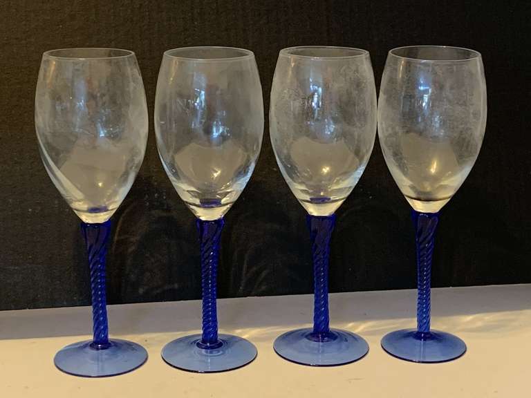 SET OF 4 VINTAGE COBALT BLUE TWISTED STEMMED WINE GLASSES & 4 OLD FASHION GLASSES ETCHED (SMALL CHIP ON RIM) image